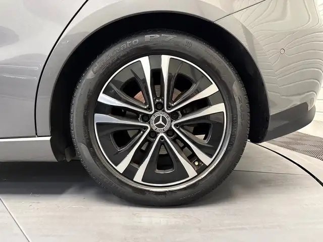 Mercedes-Benz B-Class view 10