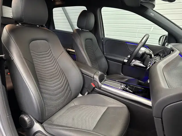 Mercedes-Benz B-Class view 14