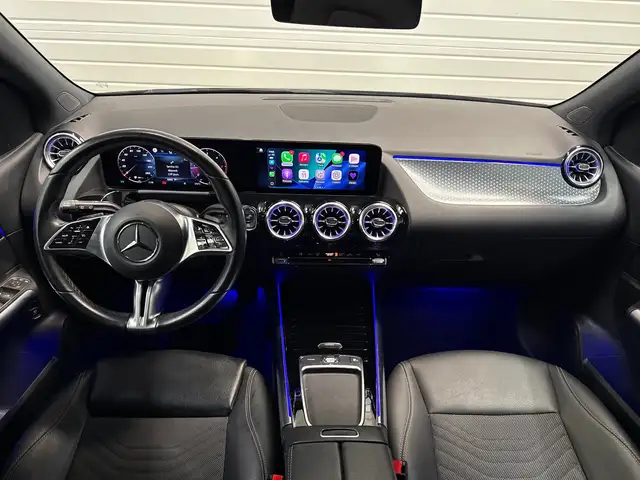 Mercedes-Benz B-Class view 2