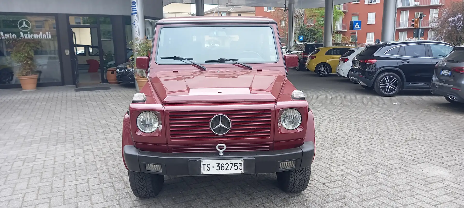 Mercedes-Benz G 200 GE SW Rojo - 1
