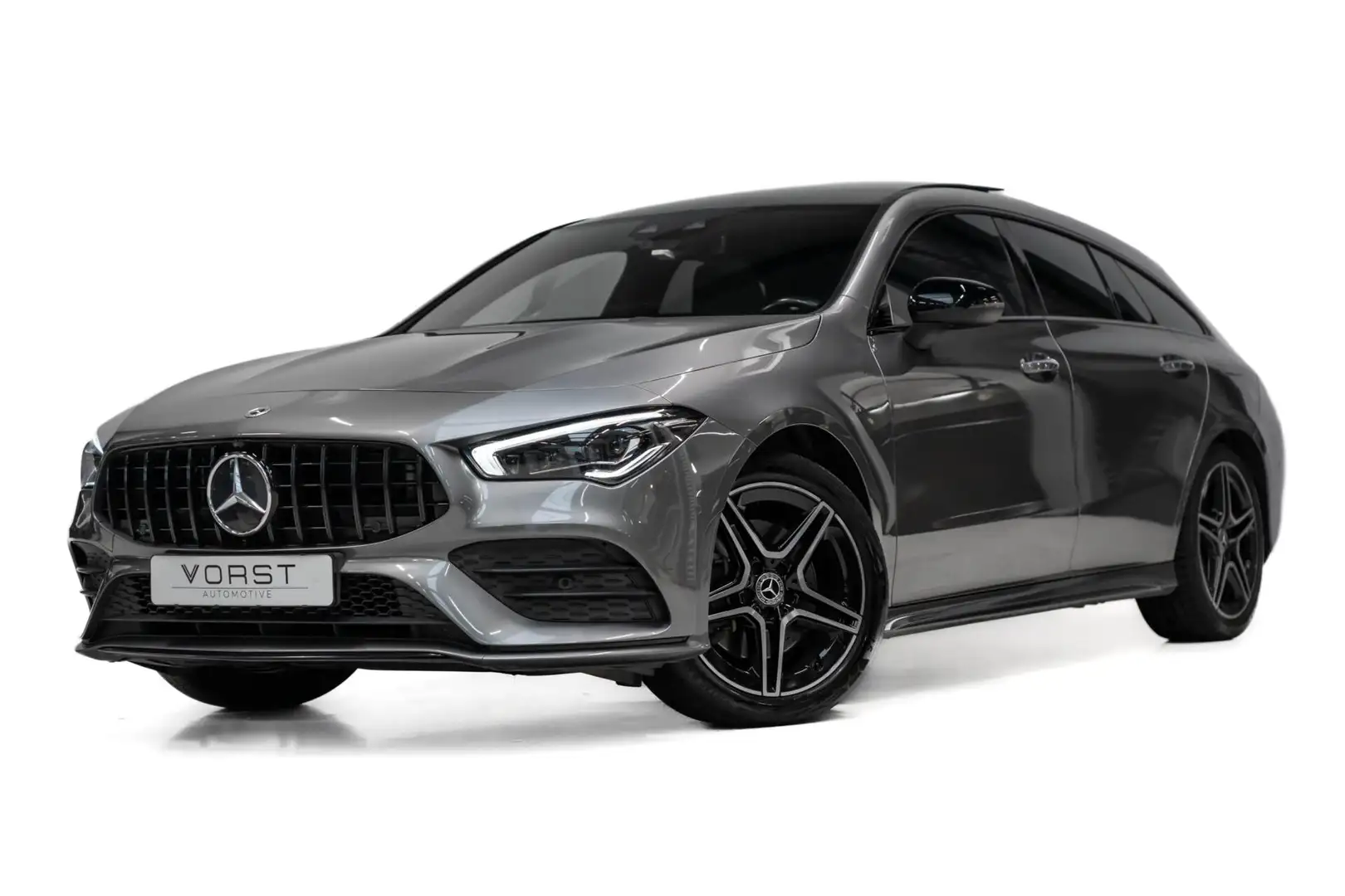 Mercedes-Benz CLA 250 Shooting Brake 250e AMG Pano Grau - 1