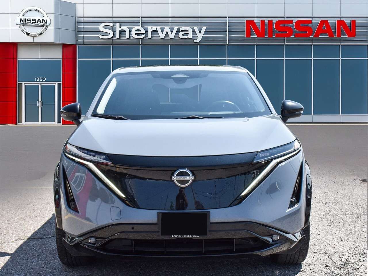 2025 Nissan Ariya EVOLVE+ e-4ORCE AWD — photo 1