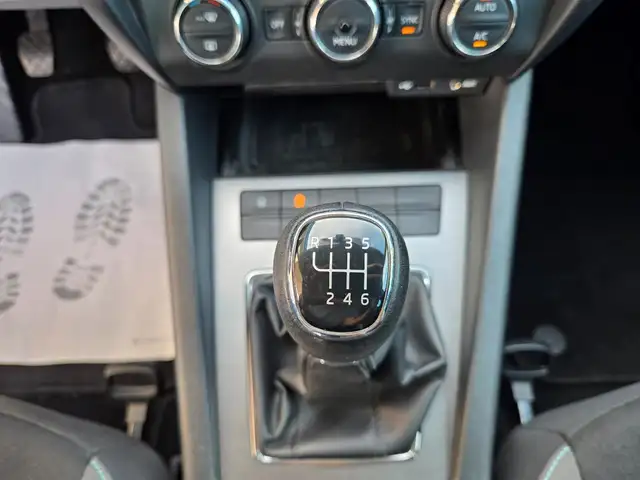 Skoda Octavia view 23