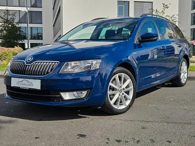 2016 Skoda Octavia in Blue for sale