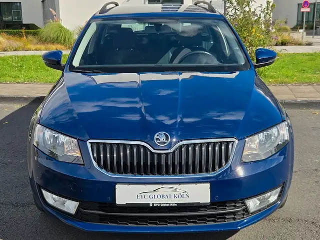 Skoda Octavia view 30