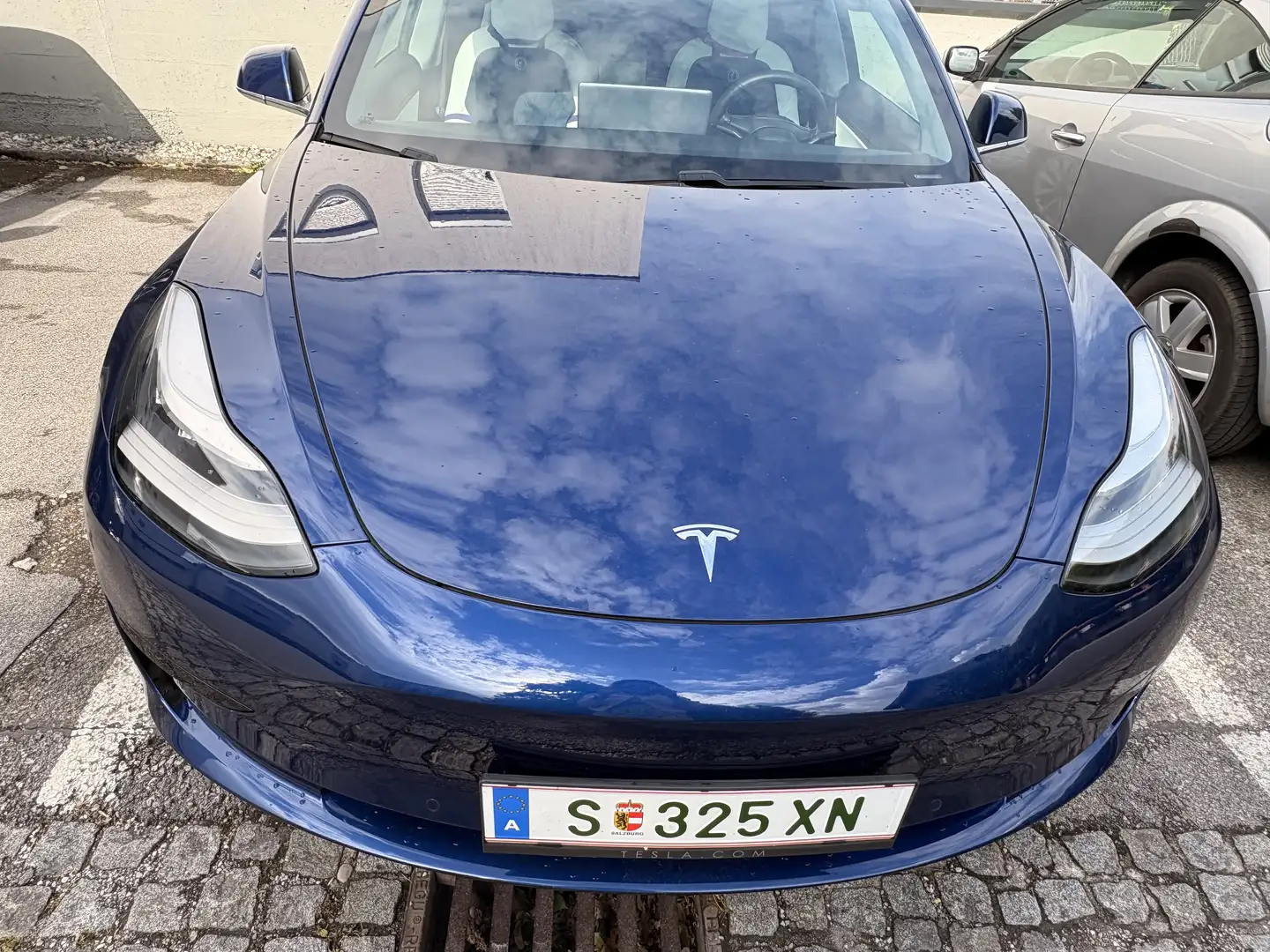 Tesla Model 3 Standard Reichweite Plus Hinterradantrieb - 2