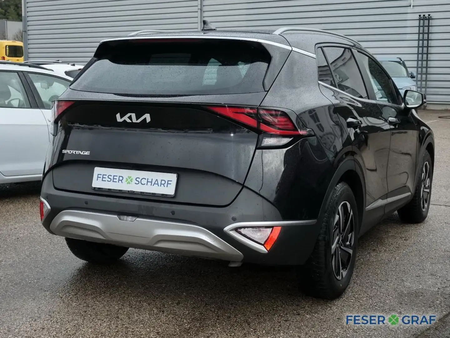 Kia Sportage 1.6T 48V 2WD Vision Komfort Navi Noir - 2