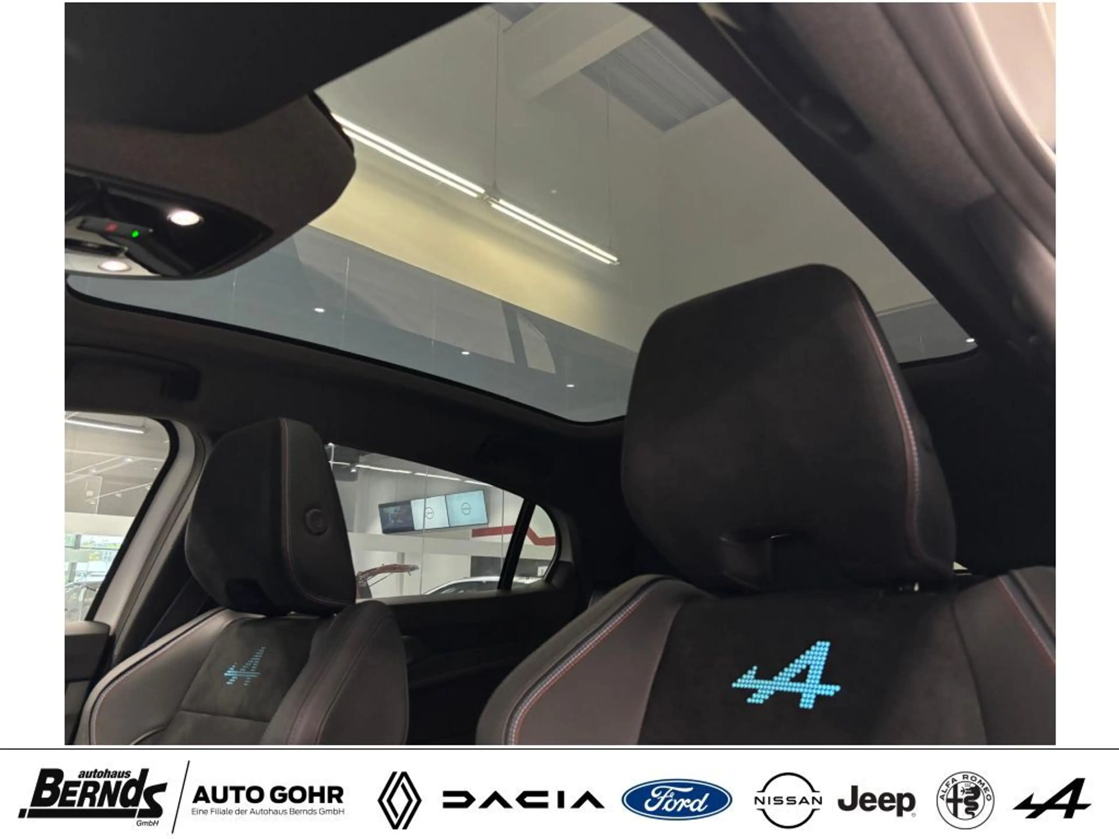 Renault Rafale Hyper 300 4x4 Atelier Alpine Pano Matrix H&K Navi — photo 15