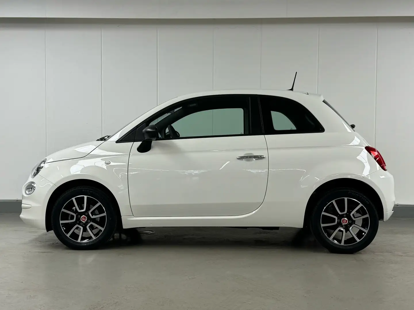 Fiat 500 1.0 MHEV 69CV HYBRID !! 1ere MAIN !! GPS CLIM REG Wit - 2