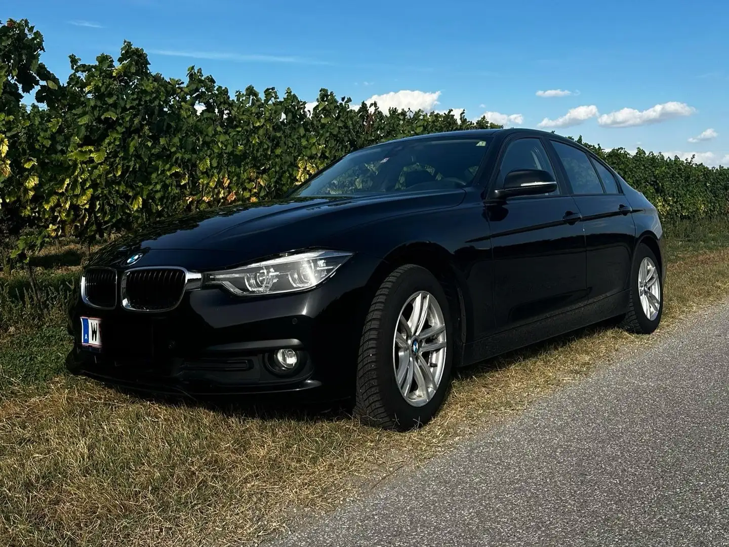 BMW 318 318d M Sport Aut. M Sport Schwarz - 1