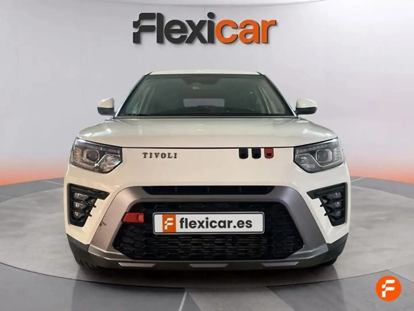 SsangYong Tivoli G15T+Limited+Auto Alb - 2