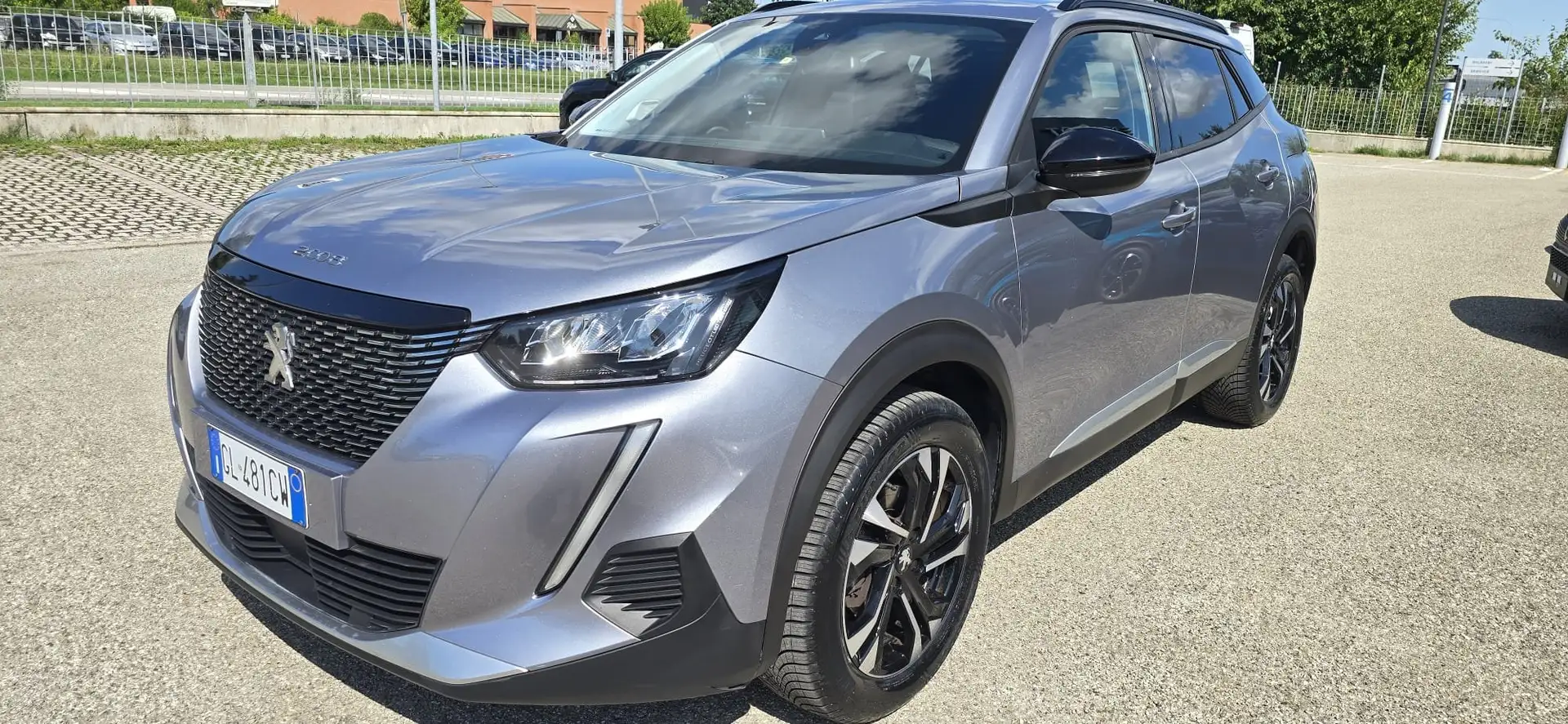 Peugeot 2008 1.5 BlueHdi 110 CV Allure Pack Grigio - 1