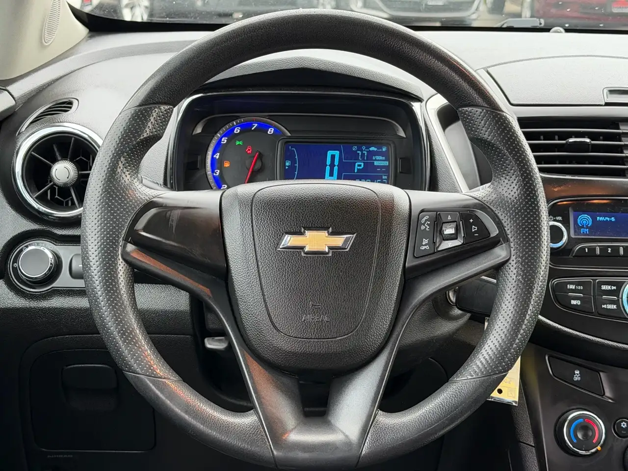 Chevrolet Trax photo Chevrolet Trax