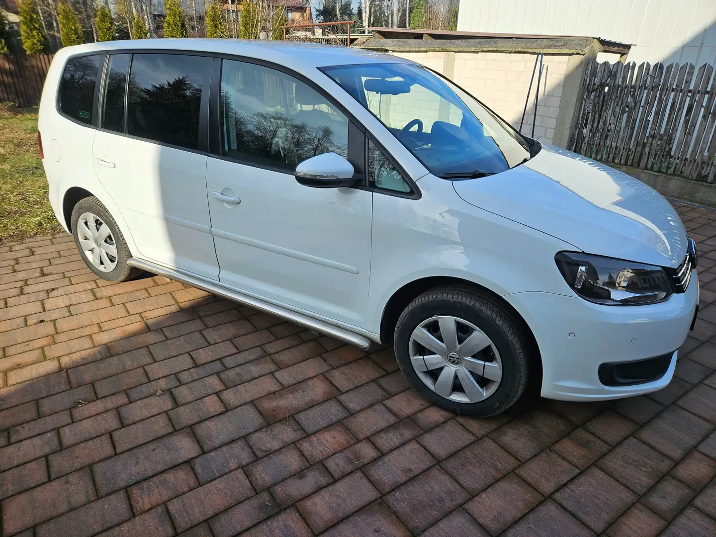 Volkswagen Touran Touran 2.0 TDI DPF DSG Cup Weiß - 2