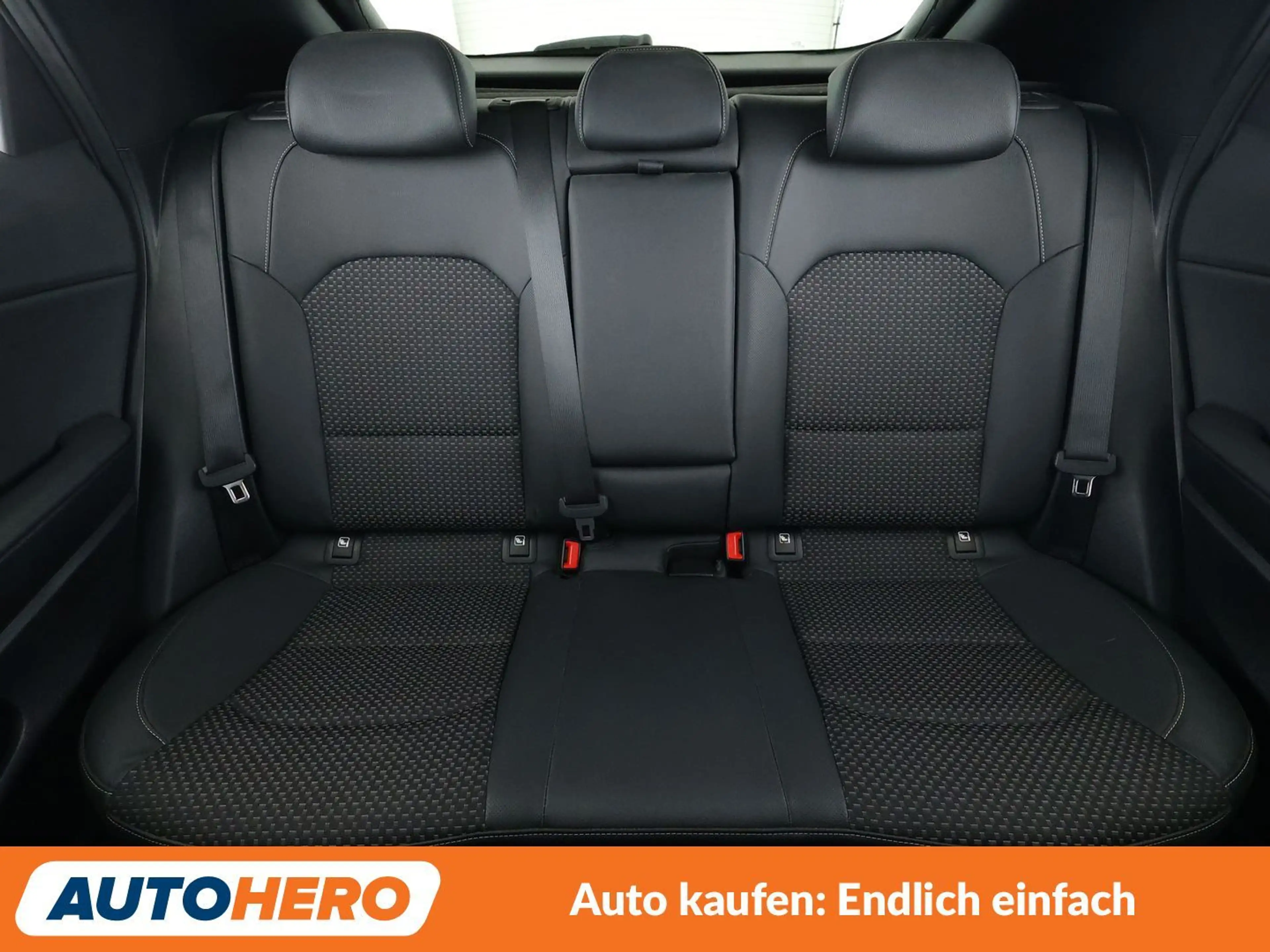 Kia XCeed 1.4 TGDI Spirit *NAVI*VC*LED*TEMPO*CAM*PDC*SHZ*ALU — photo 15