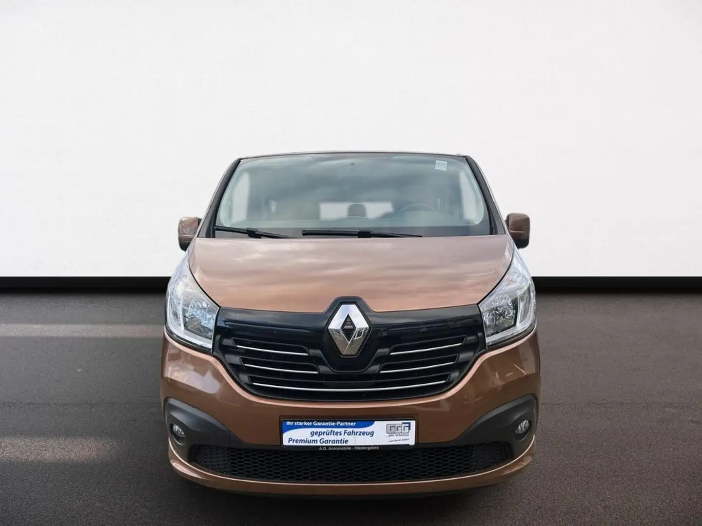 Renault Trafic Combi 1.6 Expression Brązowy - 2