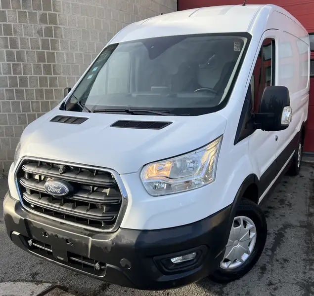 Ford Transit 2.0 TDCi L2H2 AWD Ambiente + CAMÉRA + NAVI