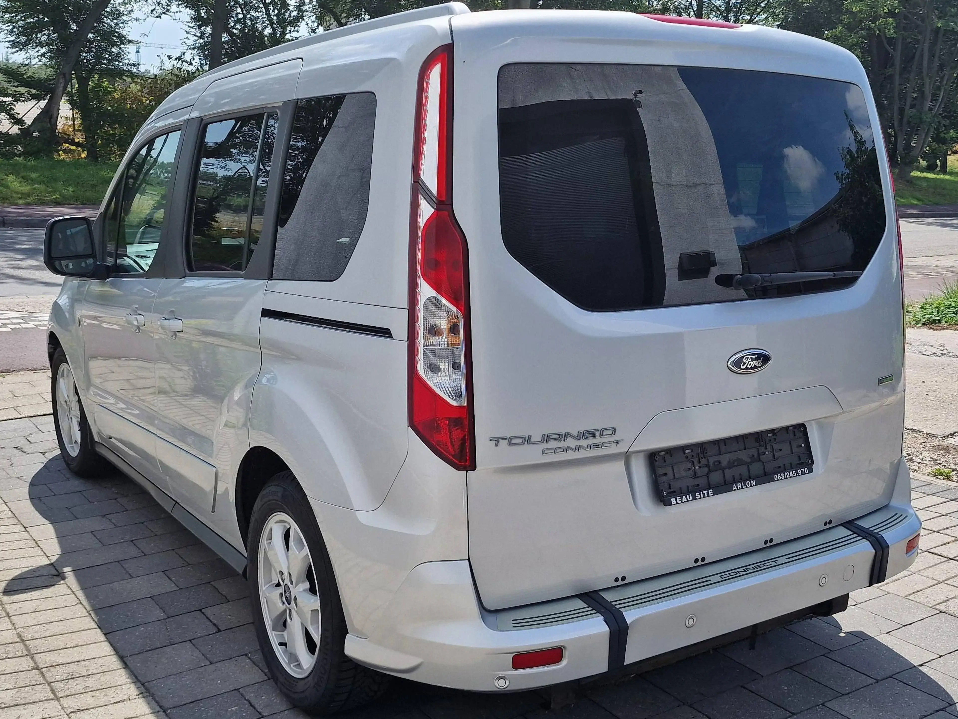 Ford Tourneo Connect 1.0 EcoBoost Titanium TPMR PMR INVALIDE — photo 8