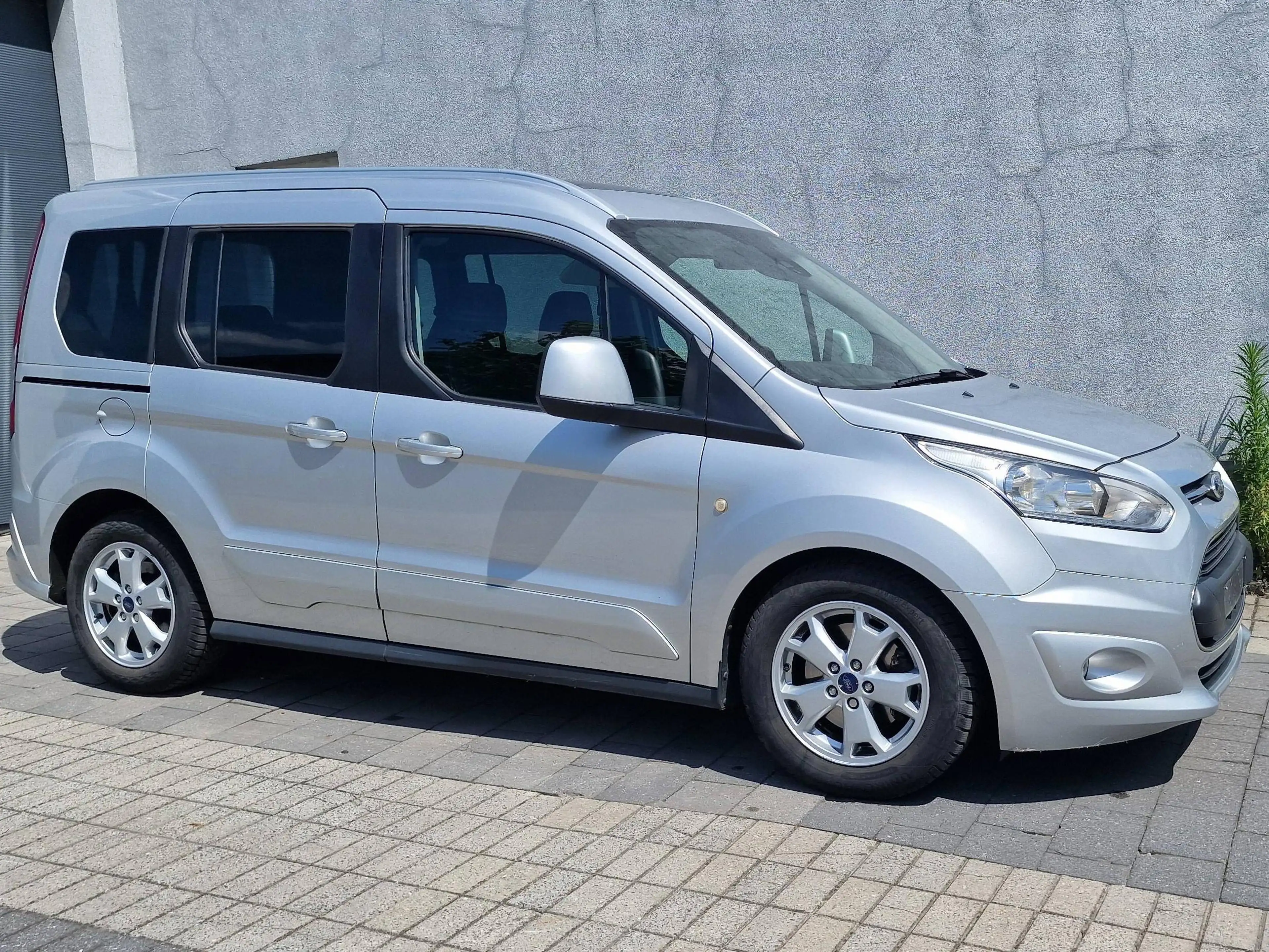 Ford Tourneo Connect 1.0 EcoBoost Titanium TPMR PMR INVALIDE — photo 2