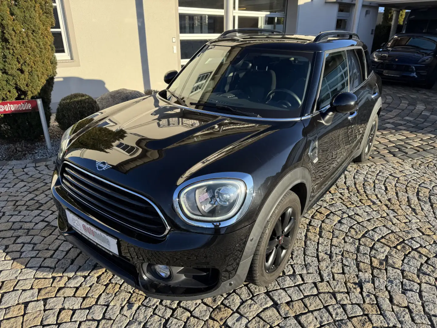 MINI Cooper D Countryman ALL4 |Automatik|Leder|PDC Noir - 2