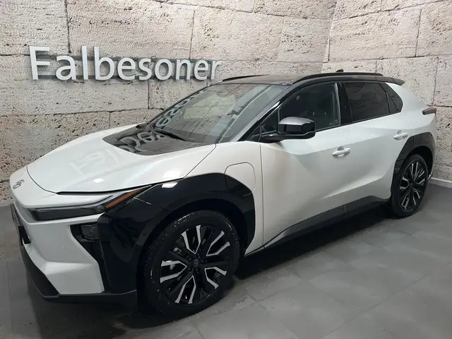 Toyota bZ4X AWD Lounge + Stylepaket 2026 Ansicht 2