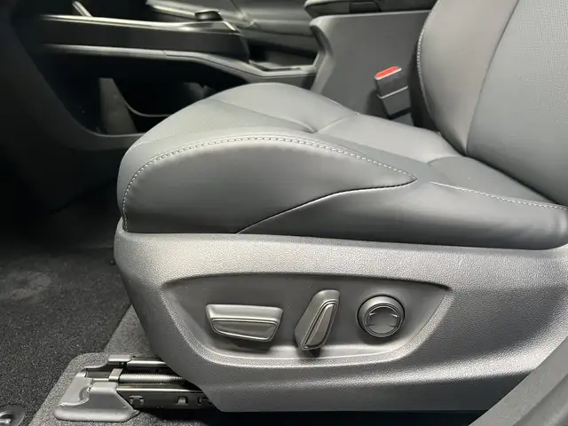 Toyota bZ4X AWD Lounge + Stylepaket 2026 Ansicht 19