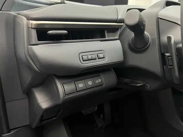 Toyota bZ4X AWD Lounge + Stylepaket 2026 Ansicht 24