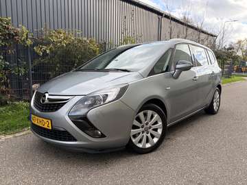 1.4 Cosmo / 7 PERSOONS / NAVI / CRUISE / AIRCO / 1
