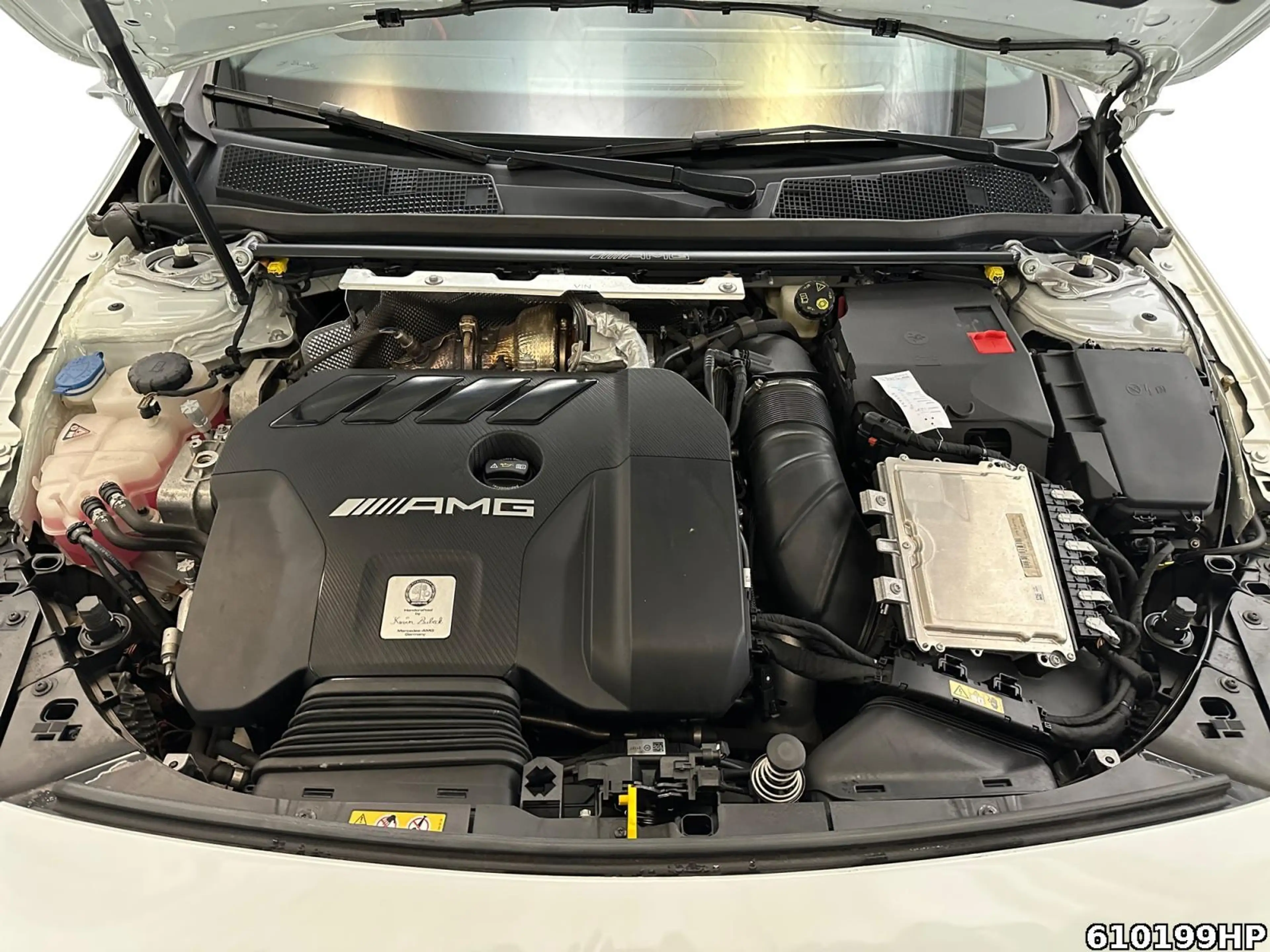 Mercedes-Benz CLA 45 AMG Burmester Pano HUD Night PerfSit — photo 13