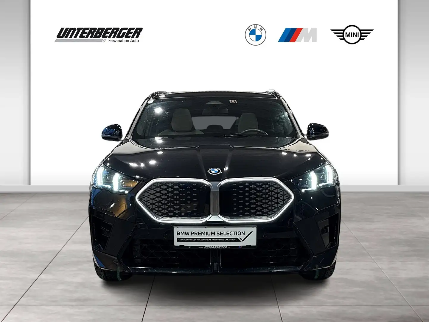 BMW iX2 xDrive30 M-Sport Inno-Paket AHK Schwarz - 2