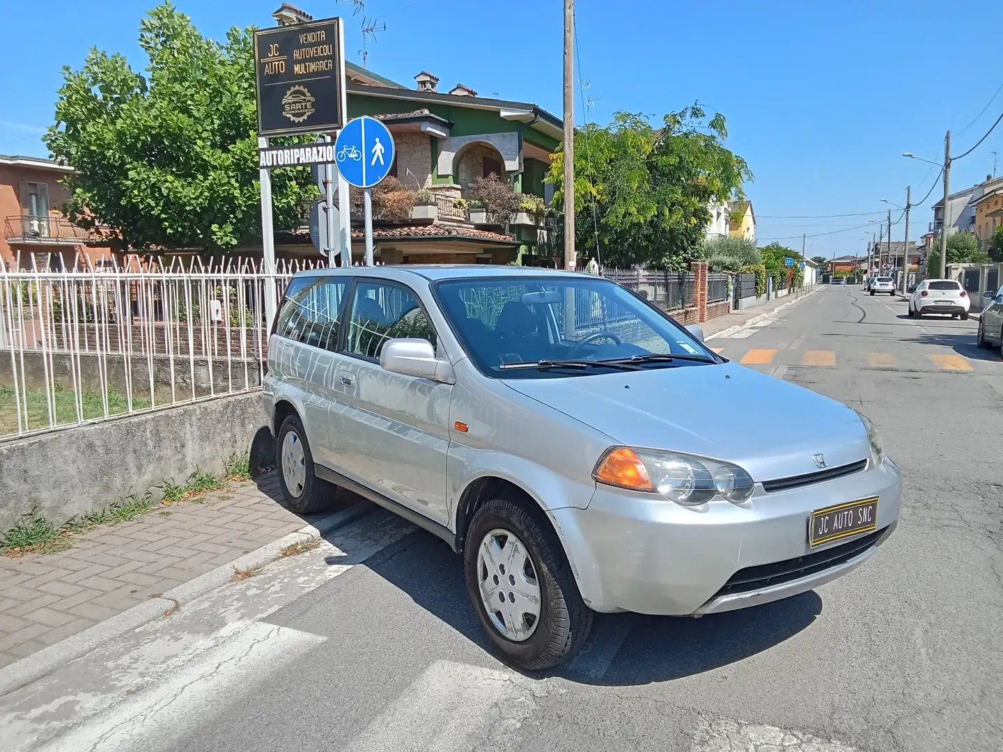 Honda HR-V HR-V I 3p 1.6 c/clima 4wd MOLTO BELLA Stříbrná - 1