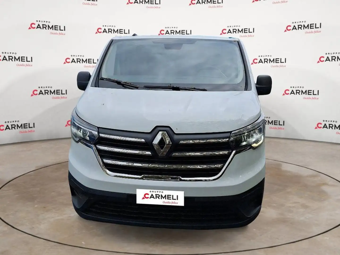 Renault Trafic passenger 2.0 Blue dci 110cv L2H1 Authentic Bianco - 2