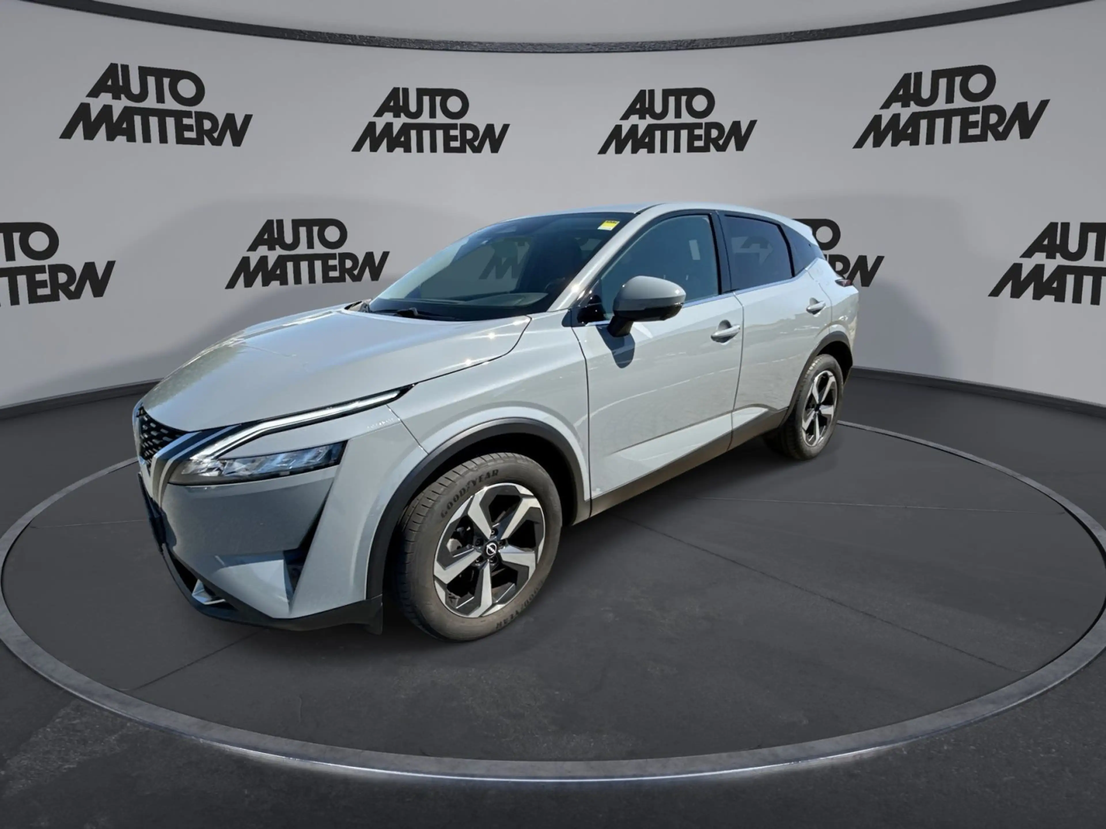 Nissan Qashqai 1.3 DIG-T N-Connecta — photo 4