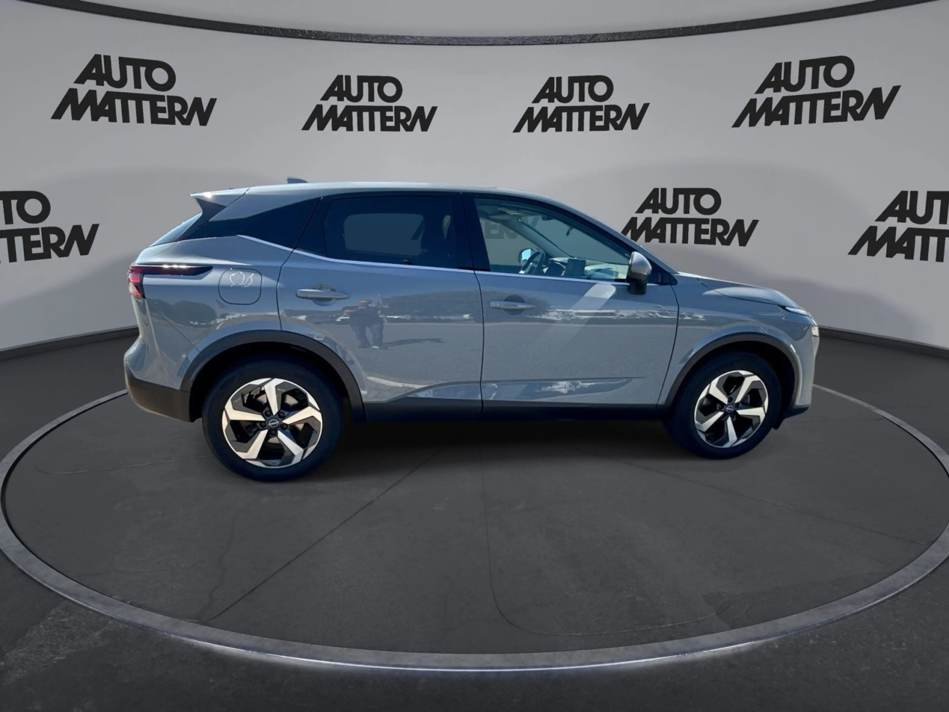 Nissan Qashqai 1.3 DIG-T N-Connecta — photo 9