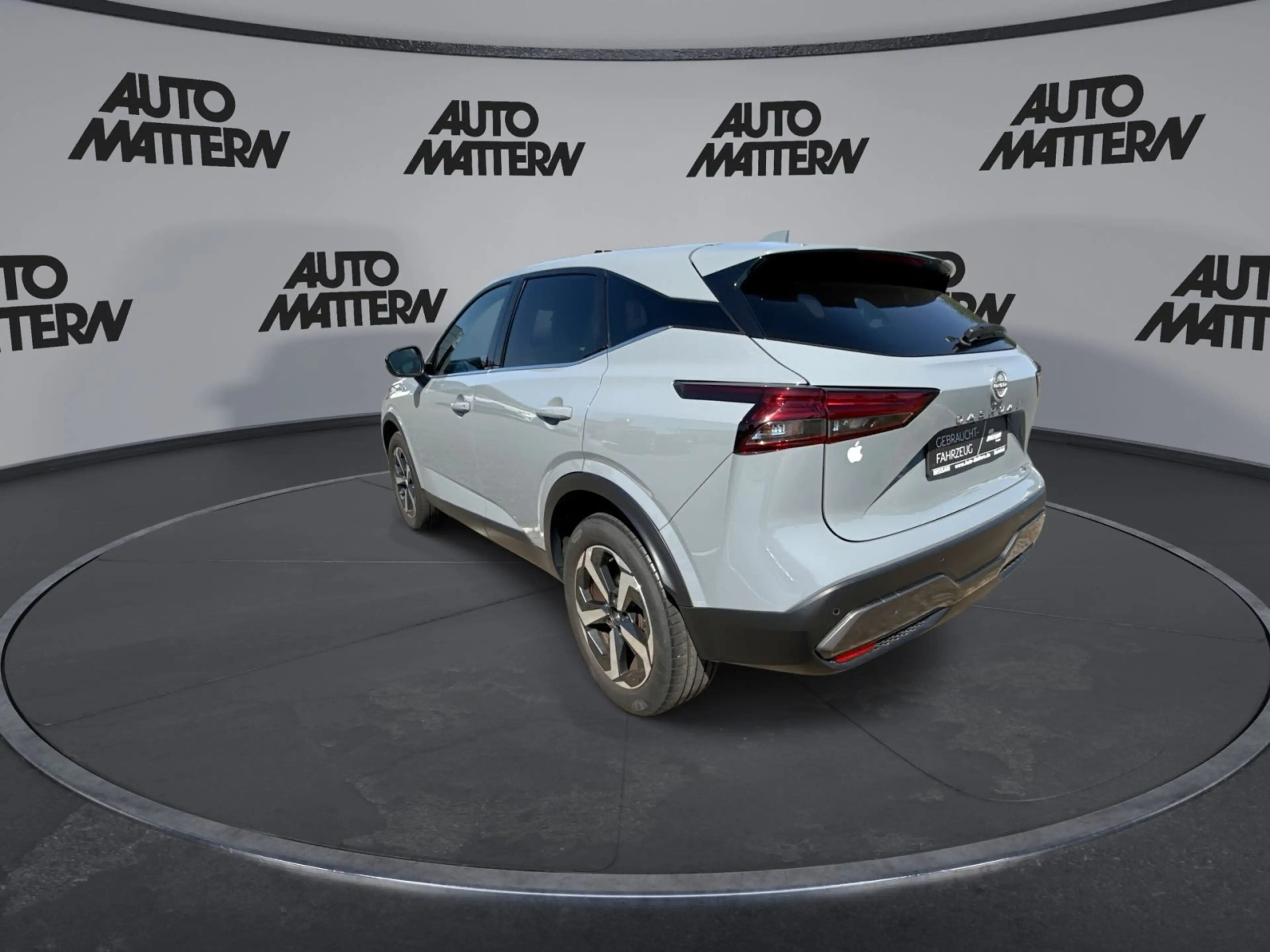 Nissan Qashqai 1.3 DIG-T N-Connecta — photo 6