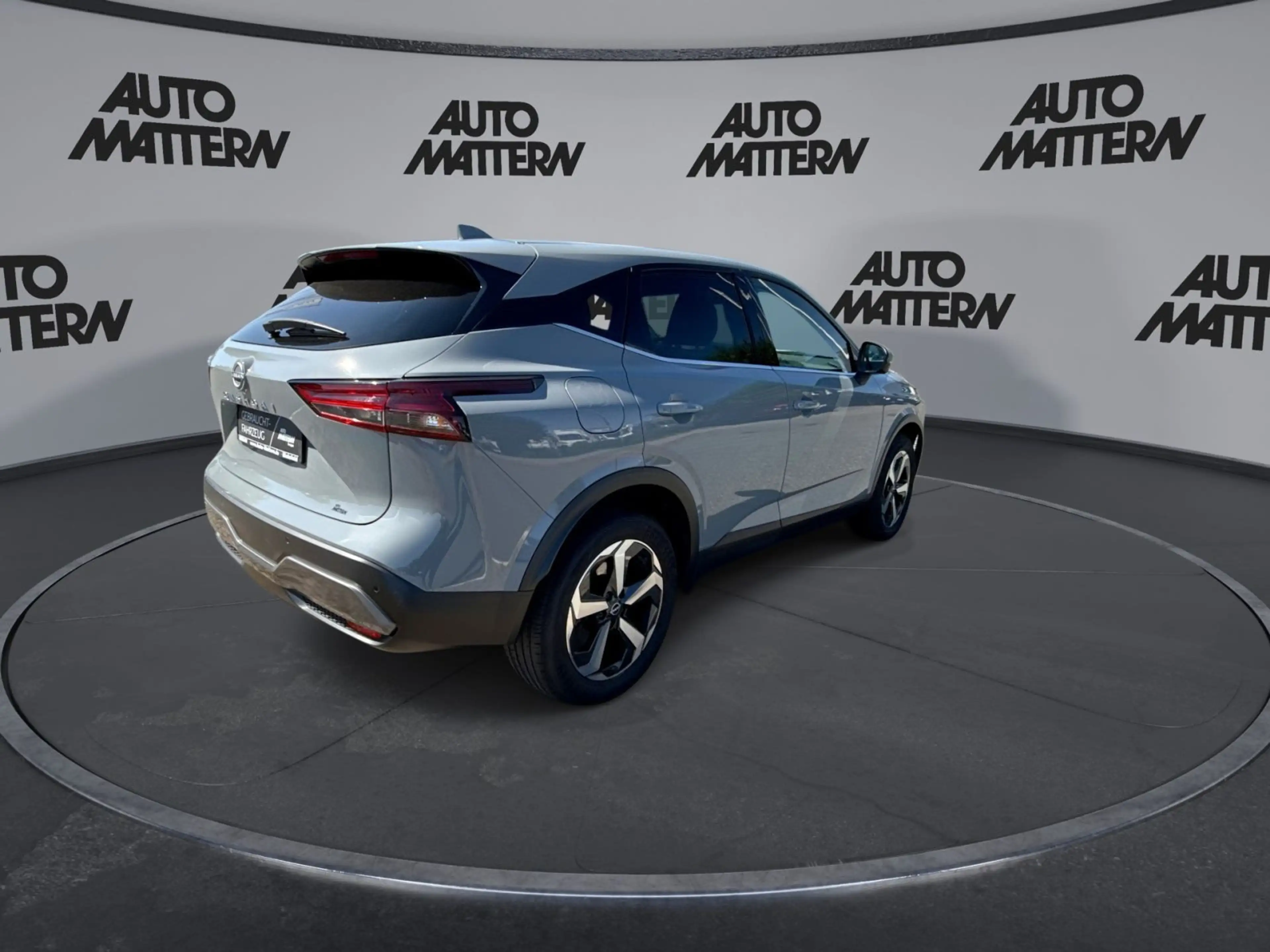 Nissan Qashqai 1.3 DIG-T N-Connecta — photo 8