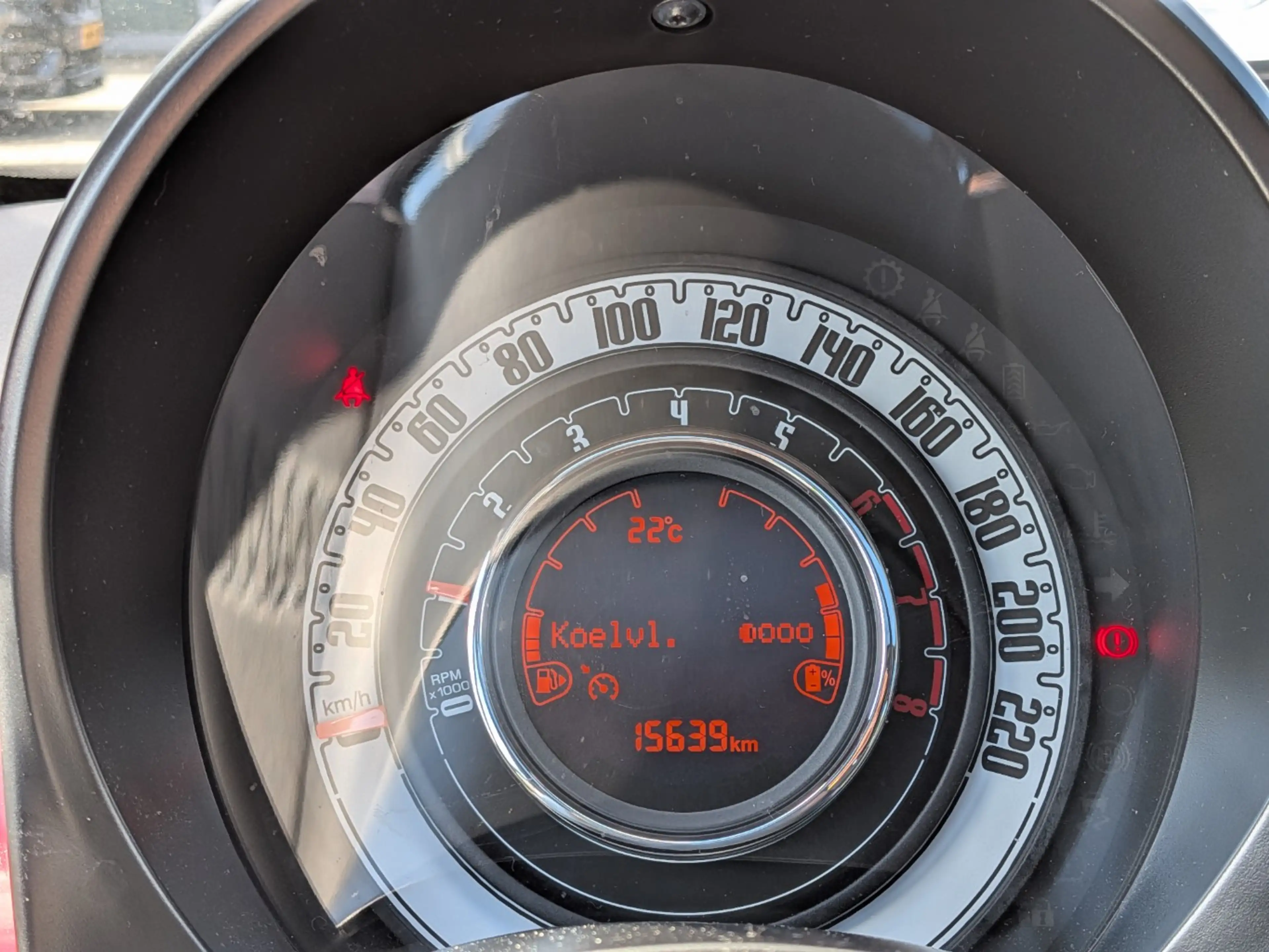 Fiat 500 1.0 Hybrid Dolcevita Finale Airco | Camera | Cruis — photo 6