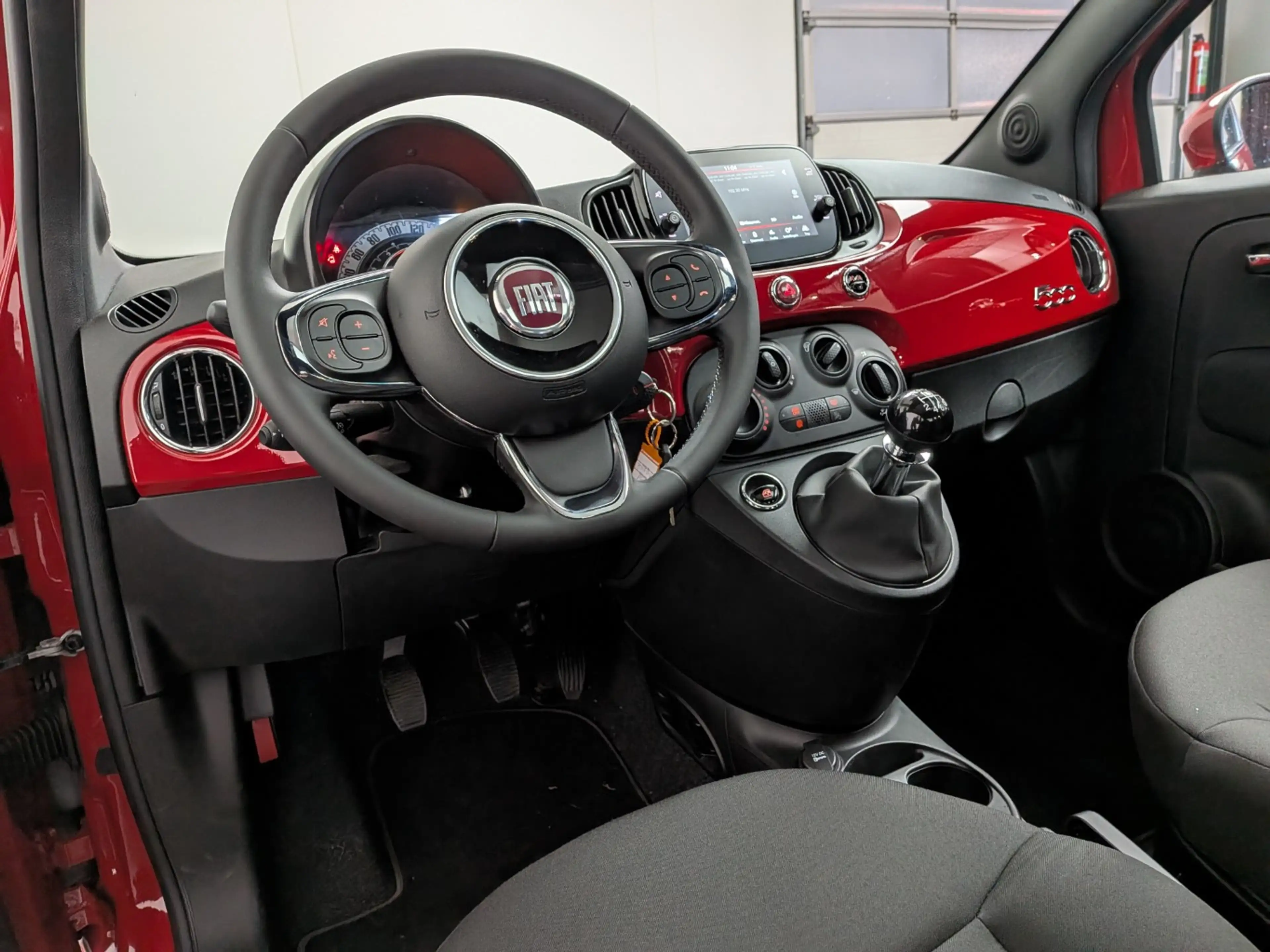 Fiat 500 1.0 Hybrid Dolcevita Finale Airco | Camera | Cruis — photo 5