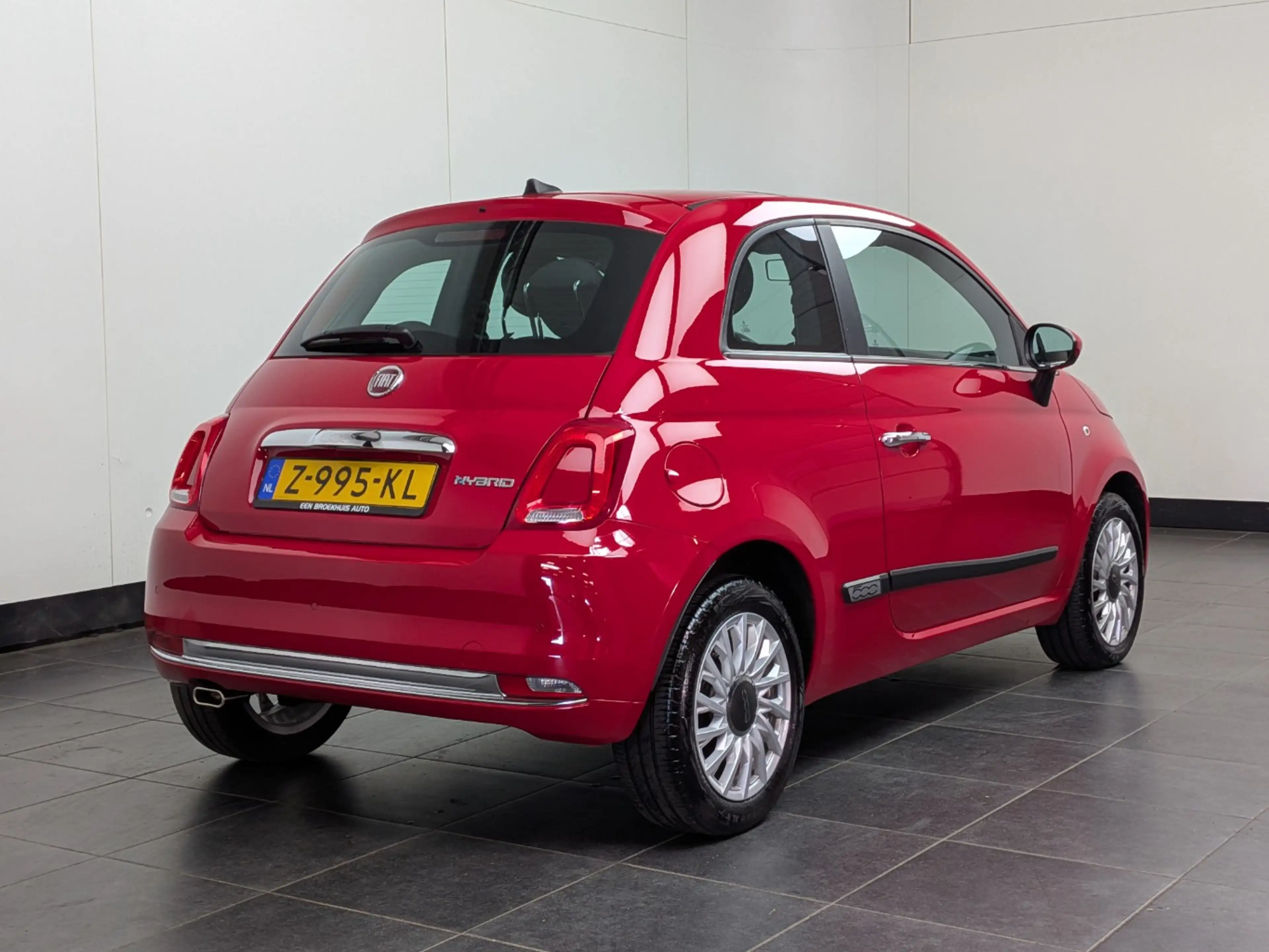 Fiat 500 1.0 Hybrid Dolcevita Finale Airco | Camera | Cruis — photo 3