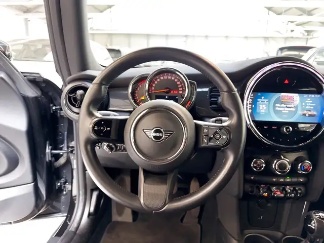 Mini One view 14