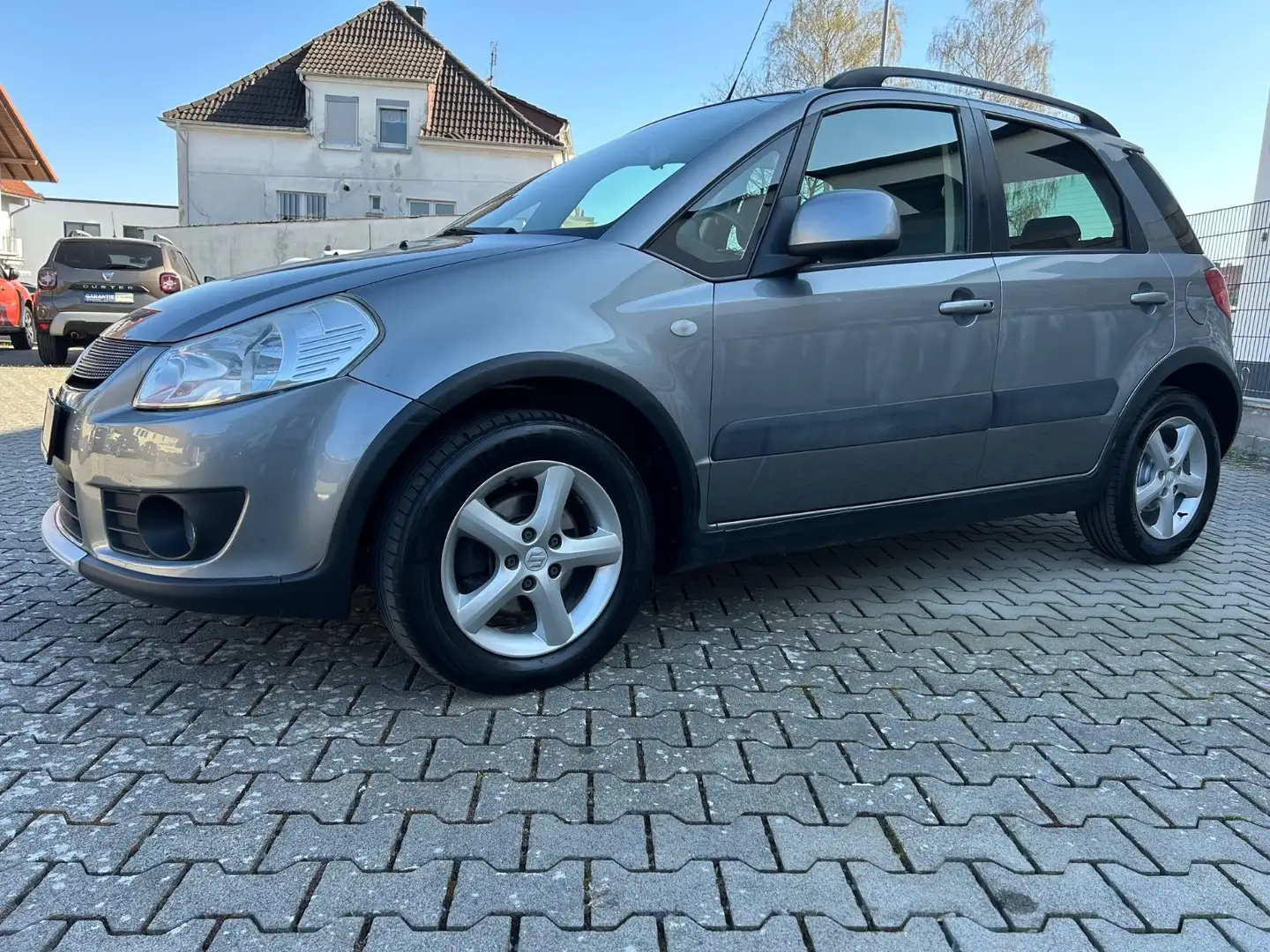 Suzuki SX4 1.6 VVT  Comfort Серый - 1