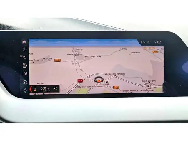 BMW 1 Series view 10