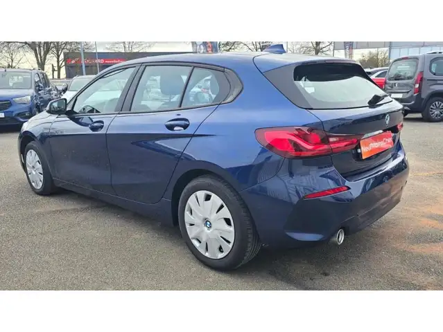 BMW 1 Series view 19