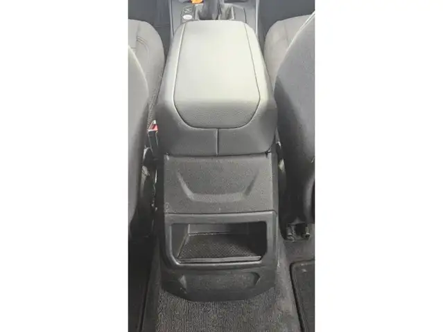 BMW 1 Series view 23