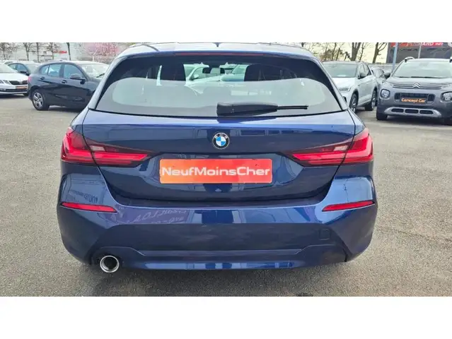 BMW 1 Series view 24