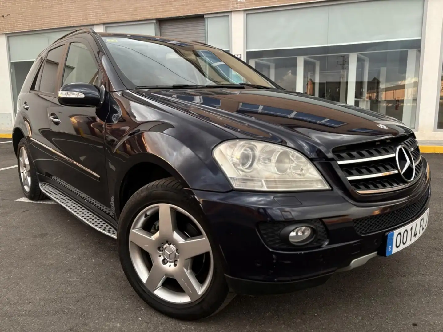 Mercedes-Benz ML 320 320CDI Aut. Negro - 1