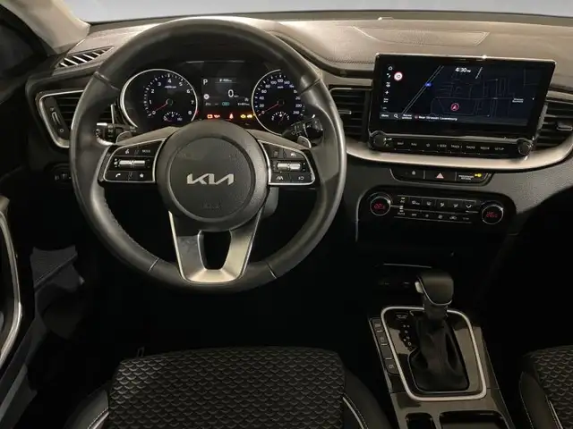 Kia Ceed view 6