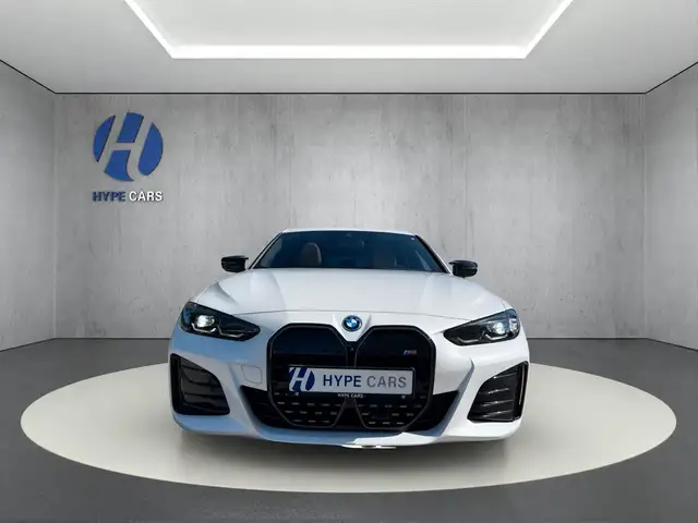 BMW I4 view 2