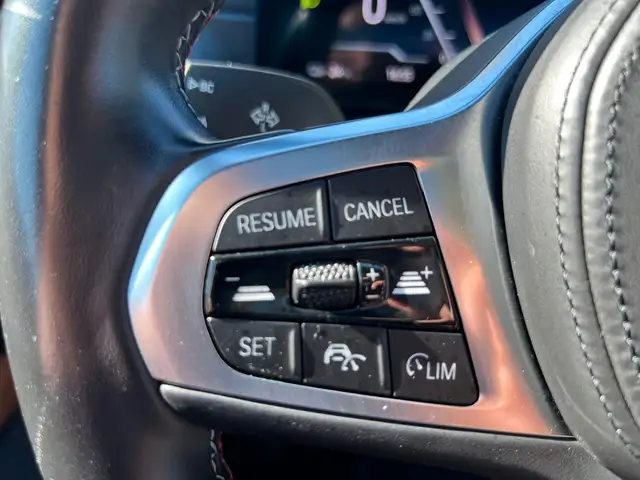 BMW I4 view 19
