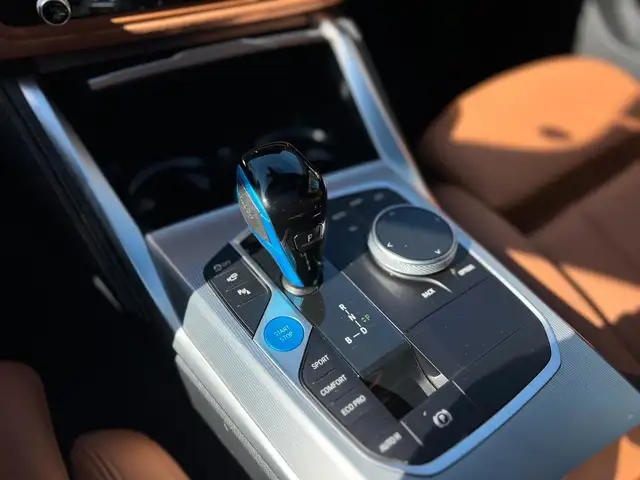BMW I4 view 23
